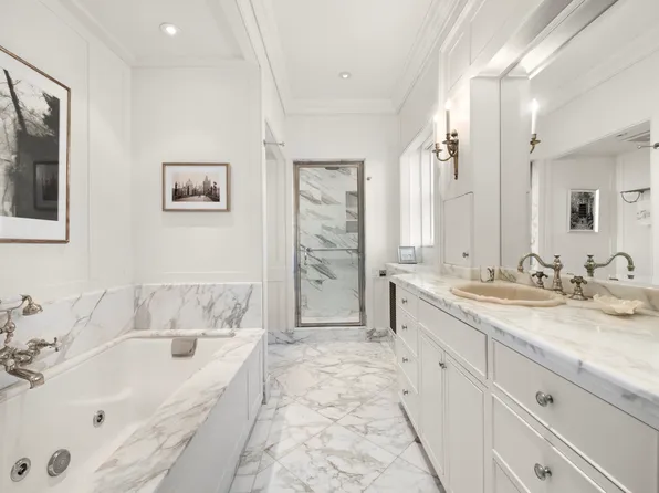 151 Central Park West image 13 of 18