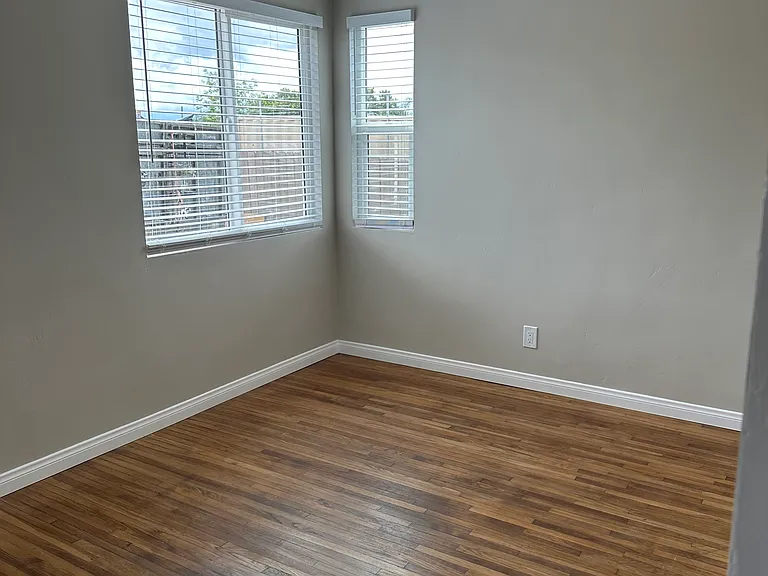 2273 W Dunlop St — Photo 4