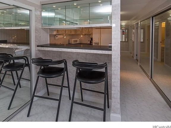 Glass of wine and pupus?