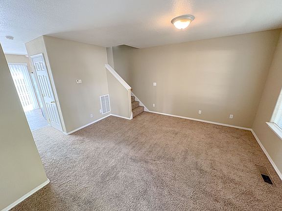 4th image of 622 Prescott St #622
