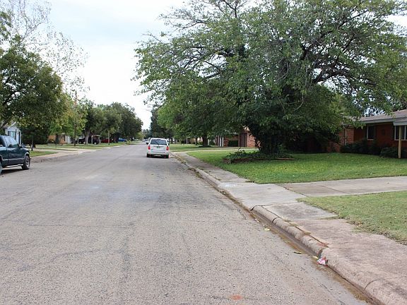 4th image of 3919 N 9th St