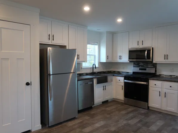 928 Main St #18, Winsted, CT 06098