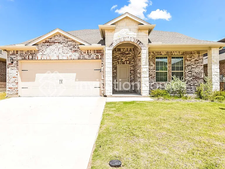 7412 Alfriston Pl — Photo 1