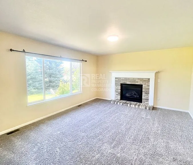17273 E Lake Dr — Photo 5