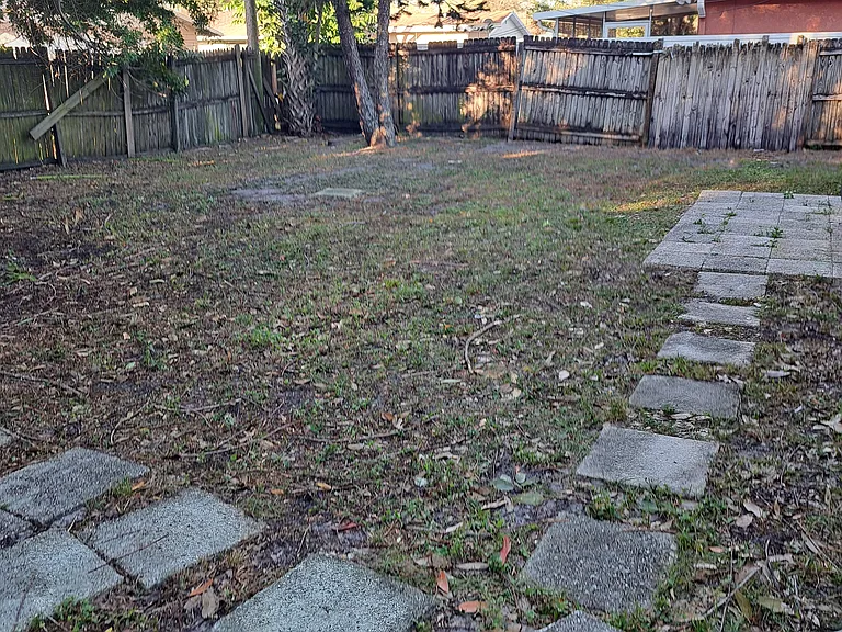 3736 141st Pl N #B — Photo 7