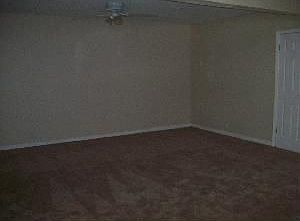 4th image of 913 E Inwood Dr