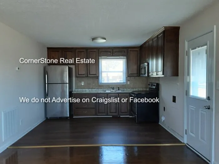 2 bed, 1.0 bath, 783 sqft, $850 — Photo 2