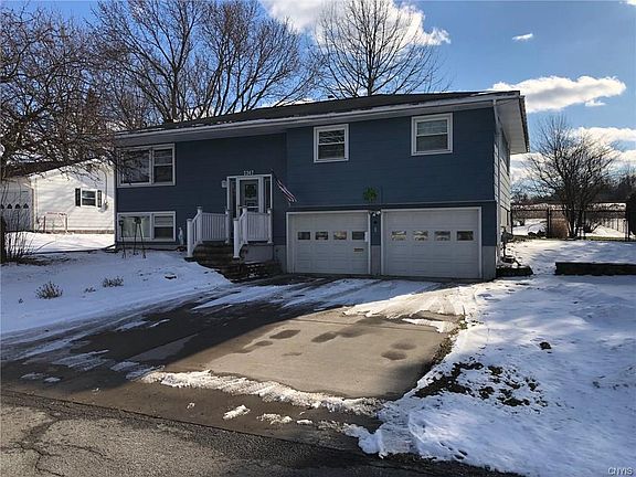 4th image of 2347 Douglas Ave