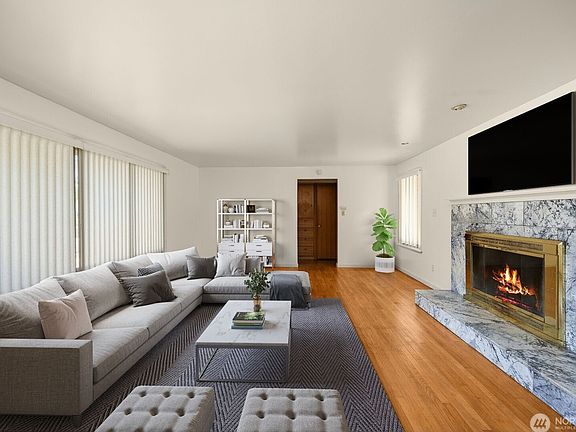 3rd image of 24608 Marine View Drive S