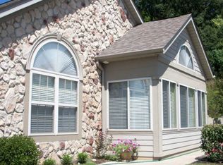 2196 William T Cir, Lancaster, OH