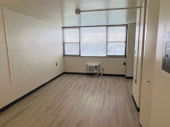 1610 N Kingshighway Blvd APT 2004