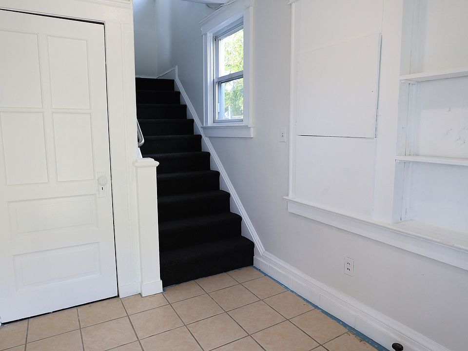 Entry foyer