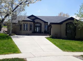 2033 Shoreline Ct, Windsor, CO 80550