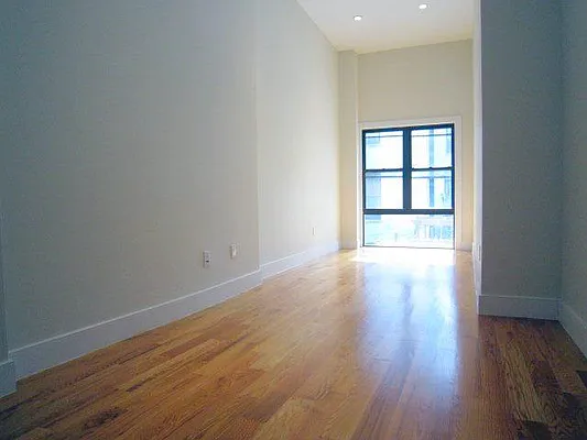 Rented by Keller Williams NYC | media 39