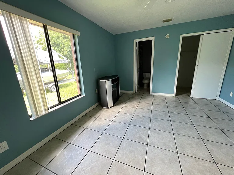 907 Hardwick Ave #B — Photo 7