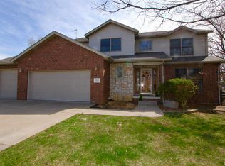 5304 W Vale Ct, Peoria, IL 61607