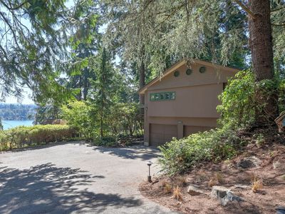 9411 SE 54th Street, Mercer Island, WA, 98040