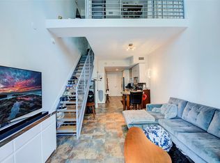 60 SW 13th St APT 2820, Miami, FL 33130