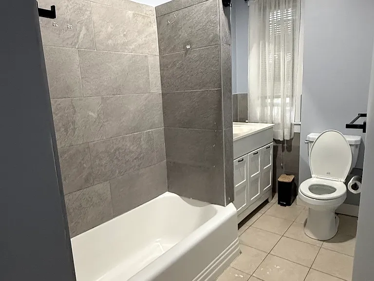117 E Haverhill St #1 — Photo 5