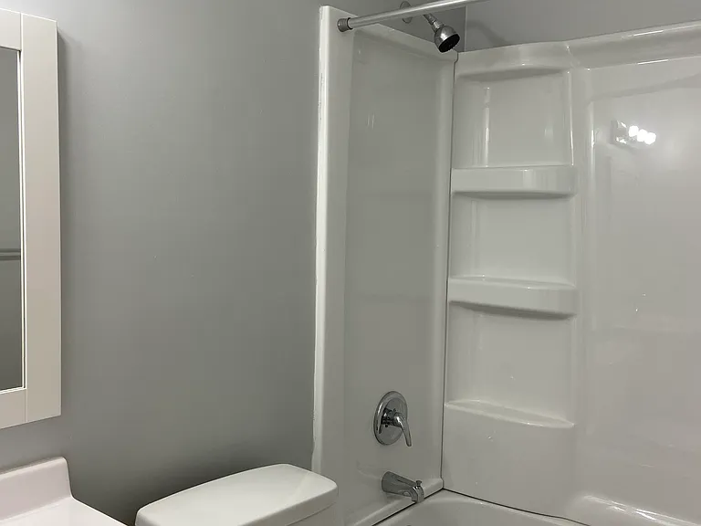 2140 Kensington Dr #A — Photo 3
