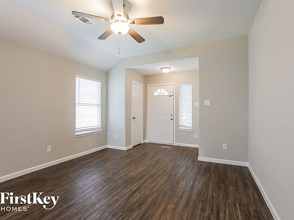 3rd image of 14819 Darbydale Dr
