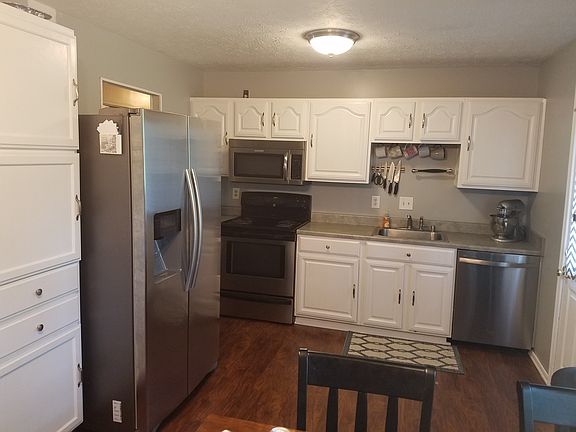 4th image of 3504 Haywood Cir