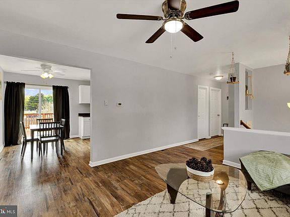 3rd image of 247 Locust Ln