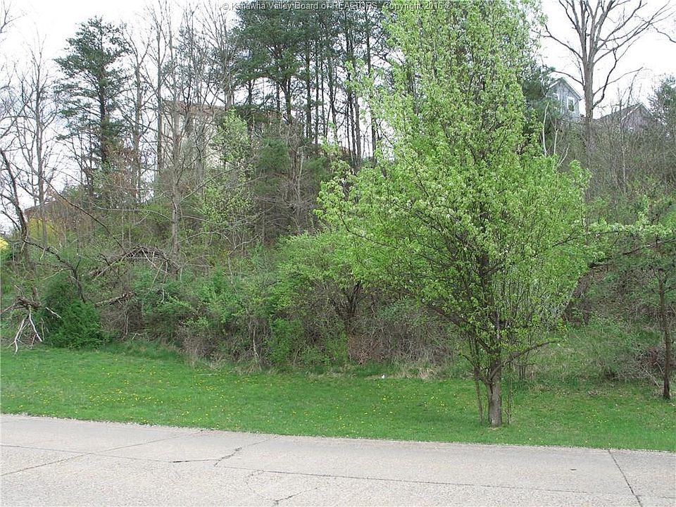 1st image of 317 Woodbridge Dr