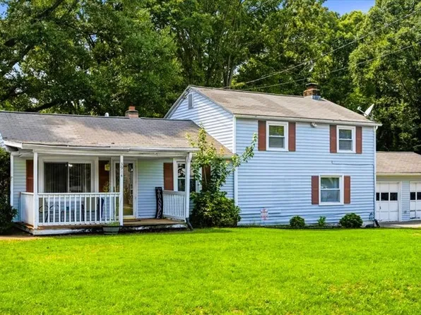 3914 Macarthur Rd, Winston Salem, NC 27107