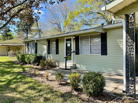 3rd image of 10806 Newson Rd