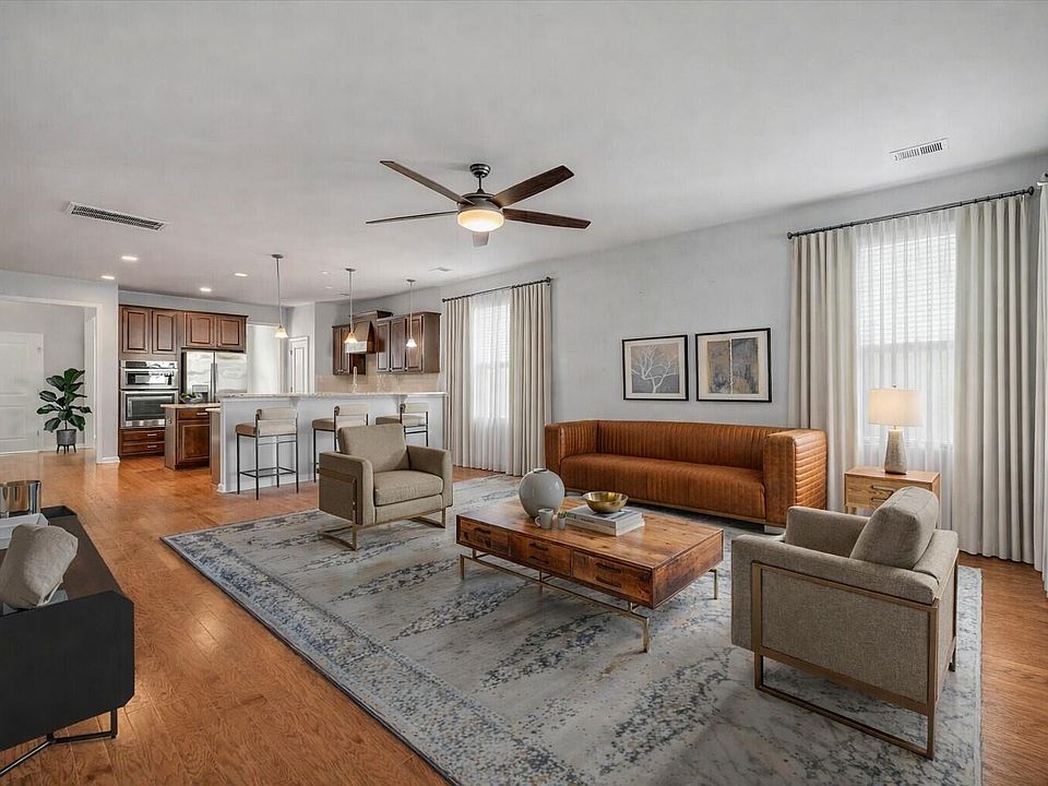 1st image of 2902 Rutherford Way