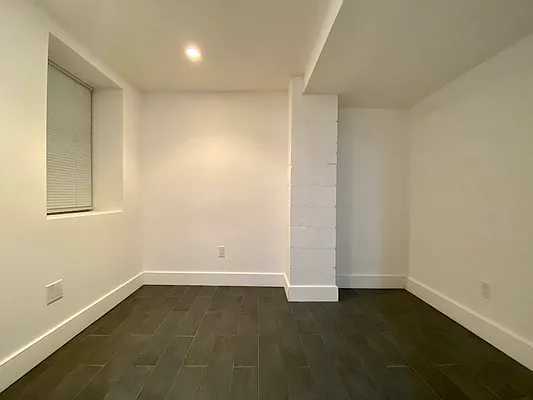Rented by Abode Residential LLC | media 33
