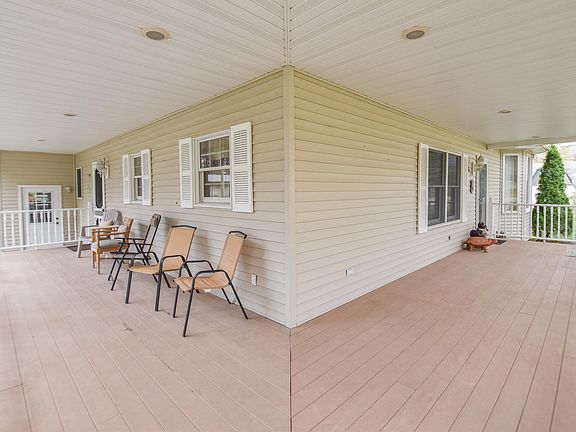 5th image of 333 E Saint Joe St