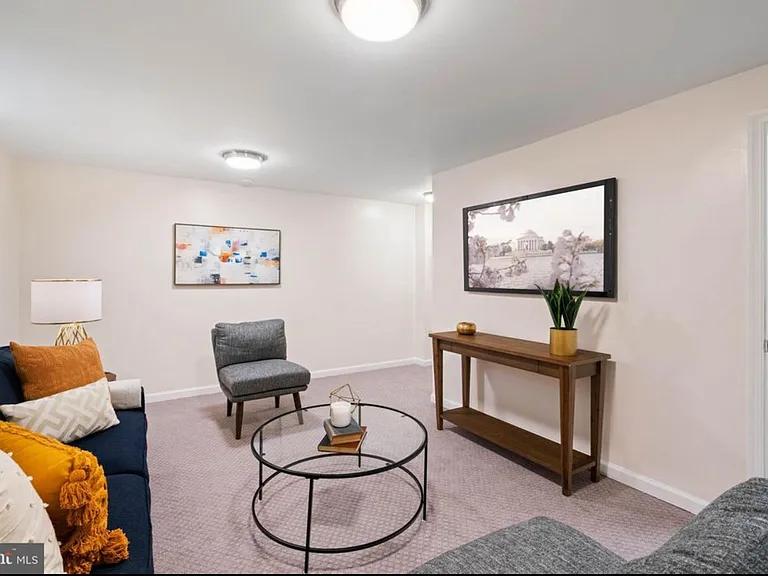 6831 Radcliffe Dr #1 — Photo 25