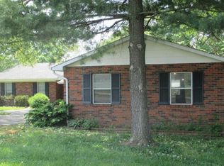 2134 Country Ln, Troy, MO 63379