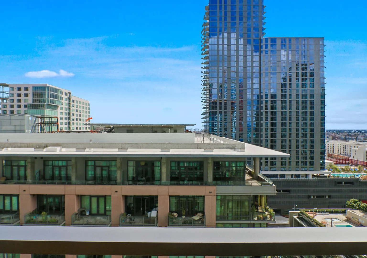 Experience the Luma Lifestyle! Everything you need, right here. — Photo 2