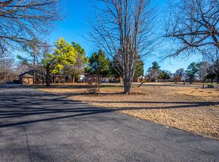 13974 S Broadway, Edmond, OK 73034
