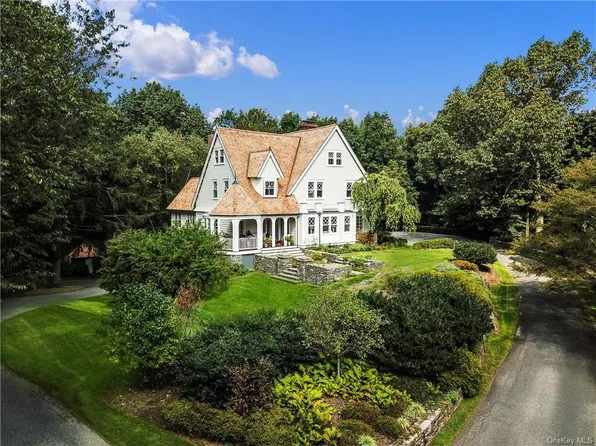 289 Grace Church St, Rye, NY 10580
