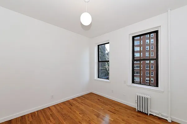 Rented by Aether Property Group | media 2
