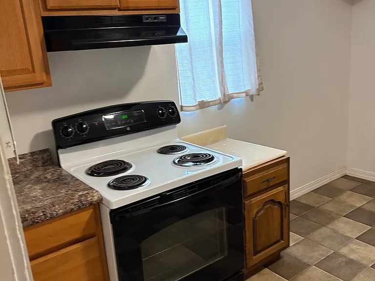 109 F St #6 — Photo 3