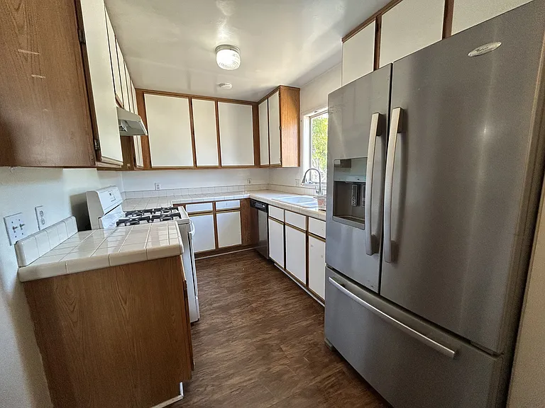 901 Pier View Way #A — Photo 21