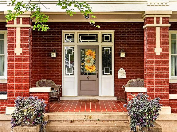 5th image of 306 Paradise St
