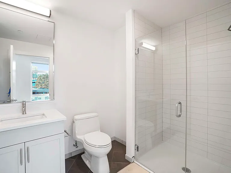 839 Beacon — Photo 9
