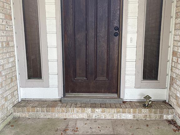 2nd image of 6418 Gleneagles Dr