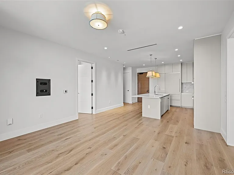 1901 Wazee St #1110 — Photo 11