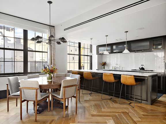 3rd image of 51 Jay St #3C