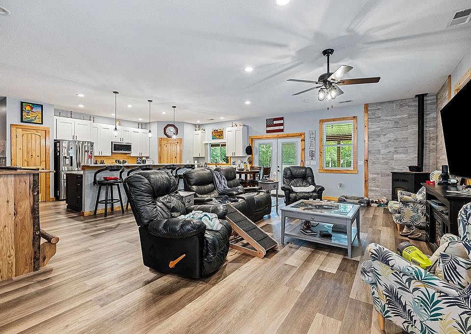 82nd image of this home