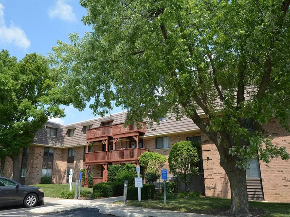 1895 Tall Oaks Dr Unit 1504, Aurora, IL 60505