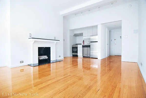 Rented by Living New York | media 39