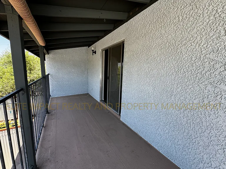 1817 E Lester St #3 — Photo 14